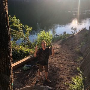 Meet your Posher, Sam